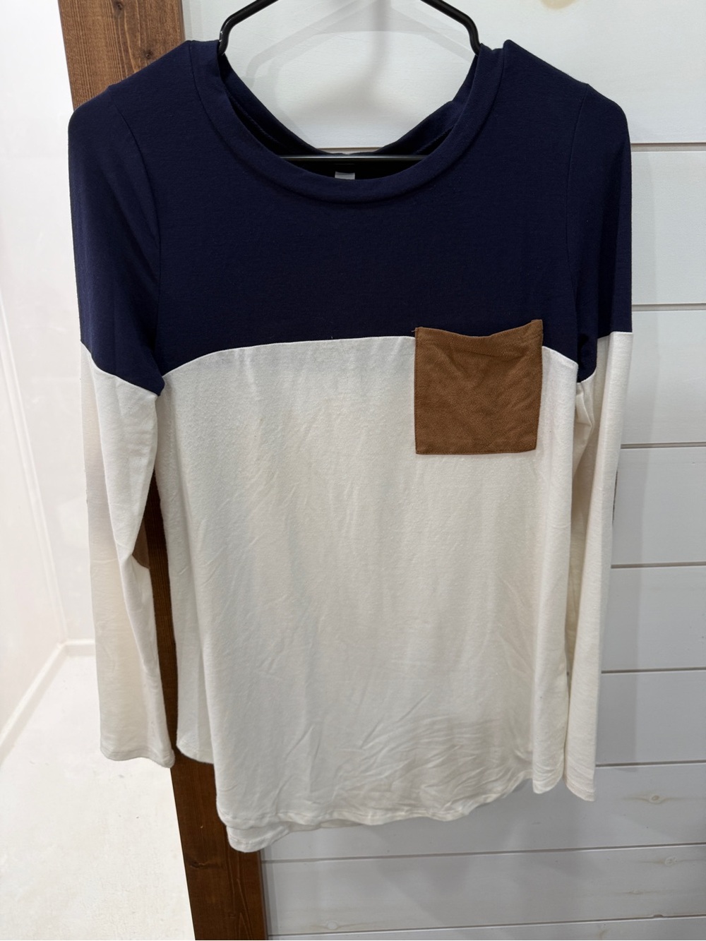 Colorblock Long-Sleeve Tee with Pocket - Navy, White & Brown